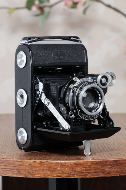 Excellent 1937 ZEISS-IKON SUPER IKONTA A, 6x4.5, Tessar lens. CLA’d, Freshly Serviced!