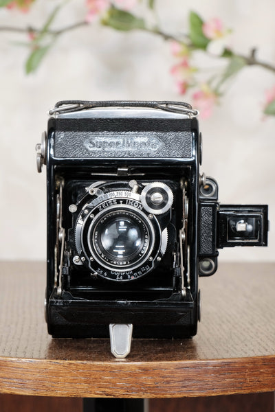 Superb! 1935 ZEISS-IKON SUPER IKONTA A, 6x4.5, Tessar lens, CLA’d, Freshly Serviced! - Zeiss-Ikon- Petrakla Classic Cameras