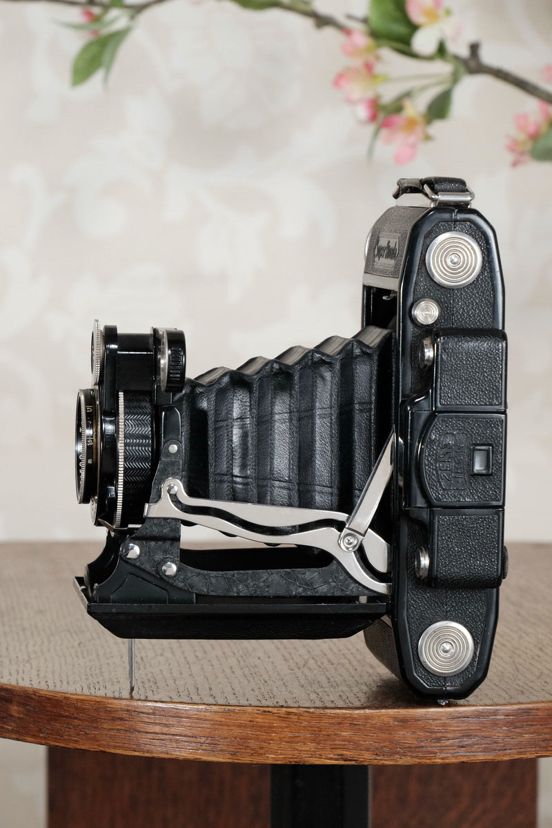 SUPERB! 1934 Zeiss Ikon Super Ikonta 6x9, Tessar lens, CLA'd, FRESHLY SERVICED! - Zeiss-Ikon- Petrakla Classic Cameras