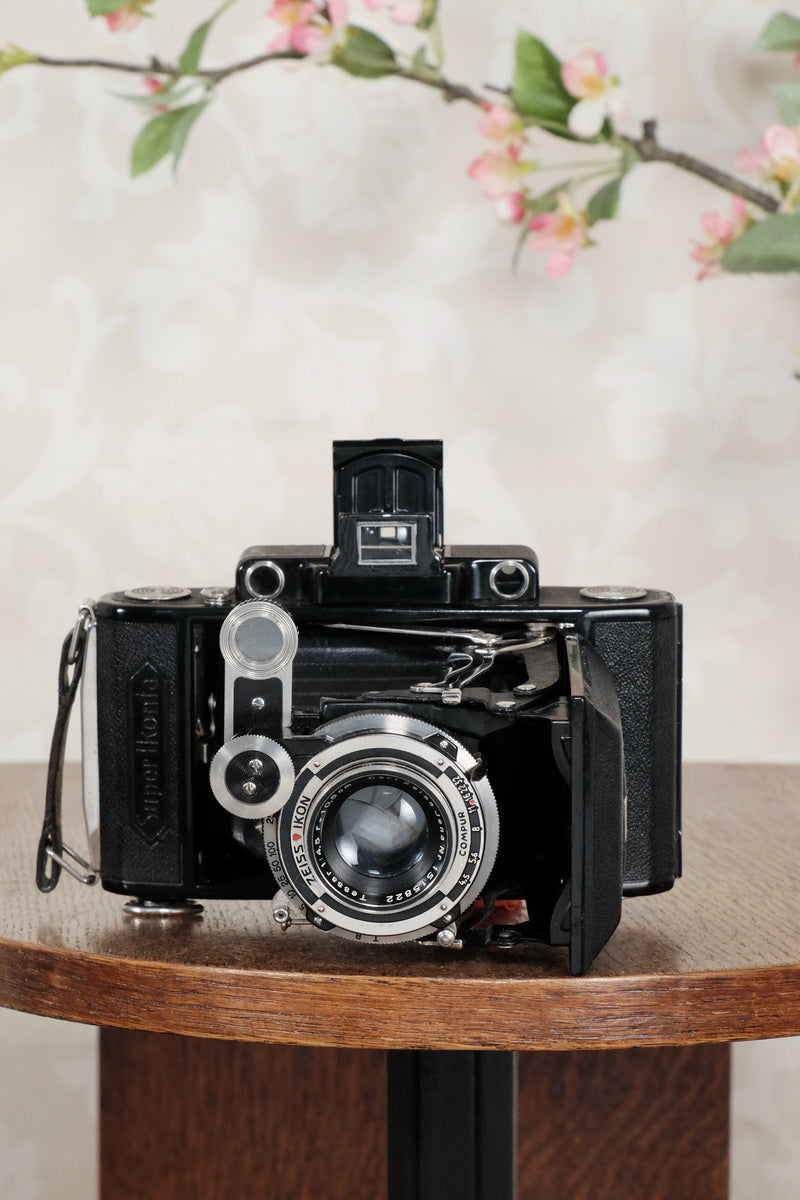 SUPERB! 1934 Zeiss Ikon Super Ikonta 6x9, Tessar lens, CLA'd, FRESHLY SERVICED! - Zeiss-Ikon- Petrakla Classic Cameras