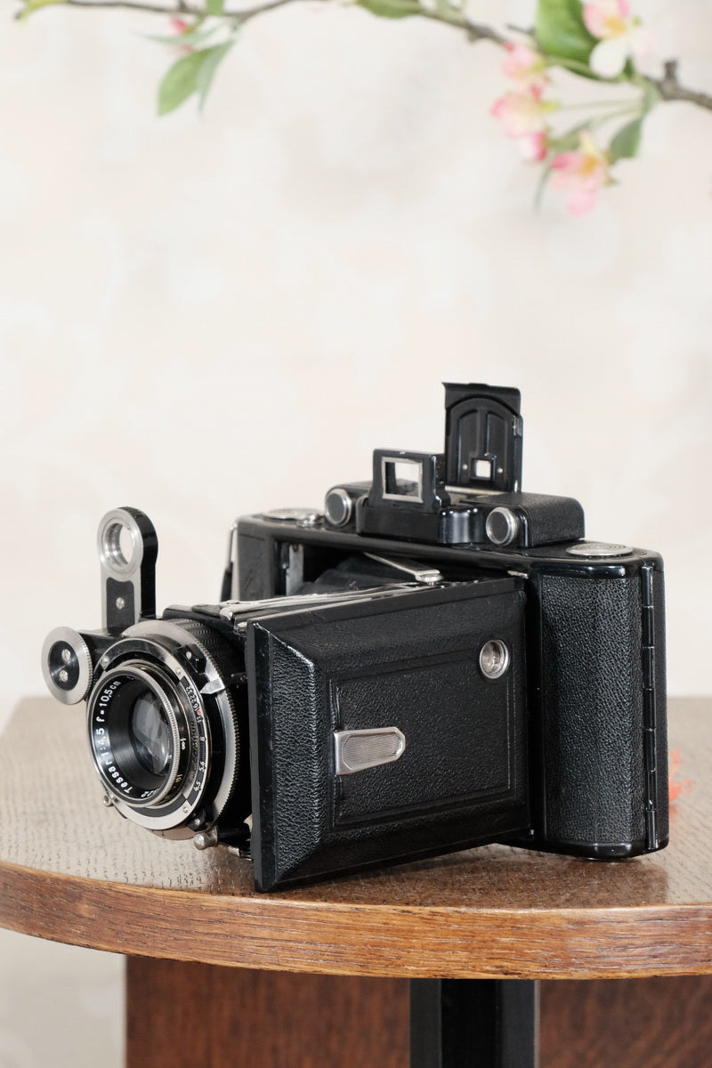 SUPERB! 1934 Zeiss Ikon Super Ikonta 6x9, Tessar lens, CLA'd, FRESHLY SERVICED! - Zeiss-Ikon- Petrakla Classic Cameras