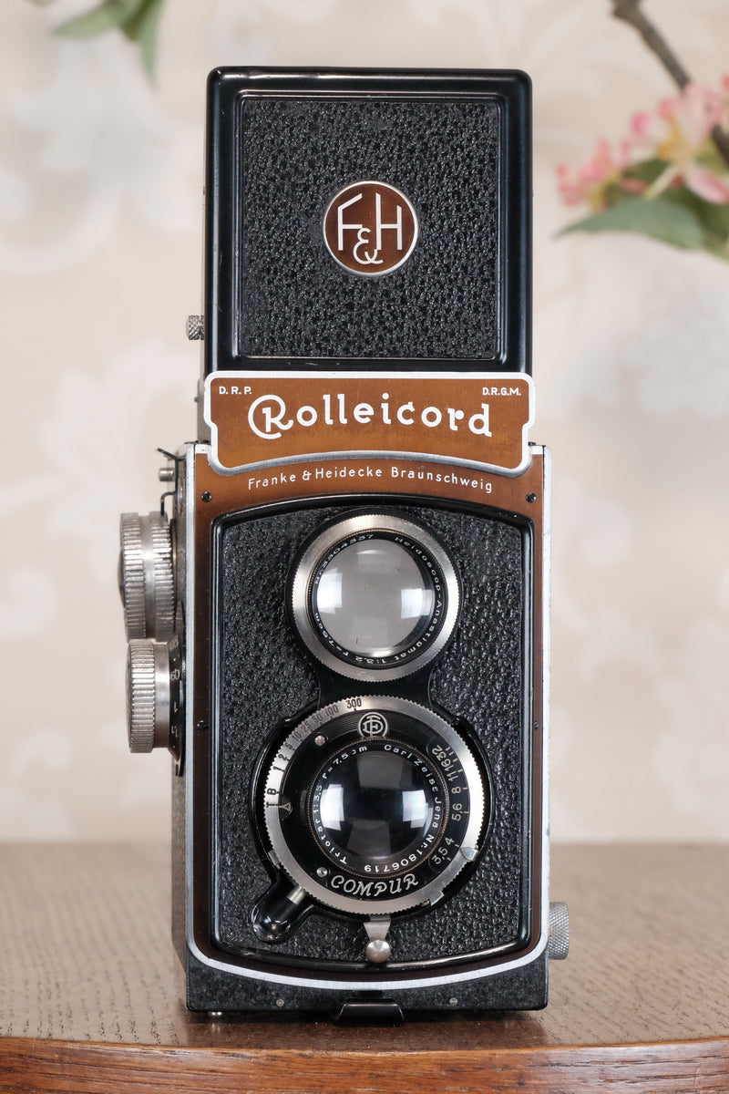 Near Mint, 1936 Rolleicord ,CLA's, Freshly Serviced!