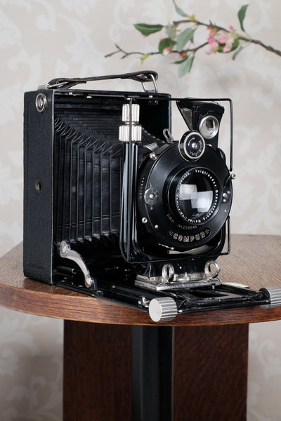 Superb! 1928 Voigtlander Bergheil Camera with Heliar lens and Rollex-Patent Roll-film back, Freshly serviced, CLA'd!