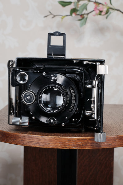 Superb! 1928 Voigtlander Bergheil Camera with Heliar lens and Rollex-Patent Roll-film back, Freshly serviced, CLA'd!