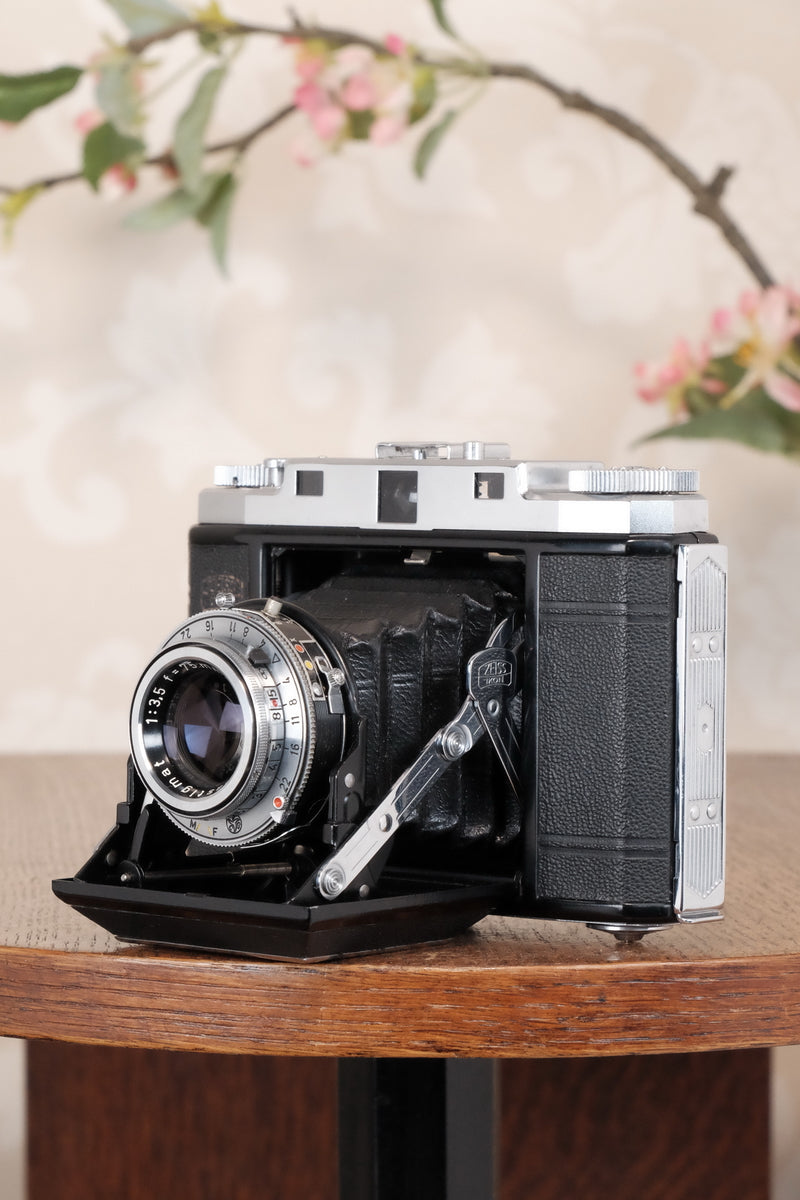 Near Mint,1955 6x6 Zeiss Ikon Mess Ikonta 524/16, CLA'd,  Freshley Serviced!