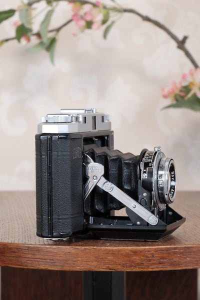 Near Mint,1955 6x6 Zeiss Ikon Mess Ikonta 524/16, CLA'd,  Freshley Serviced!