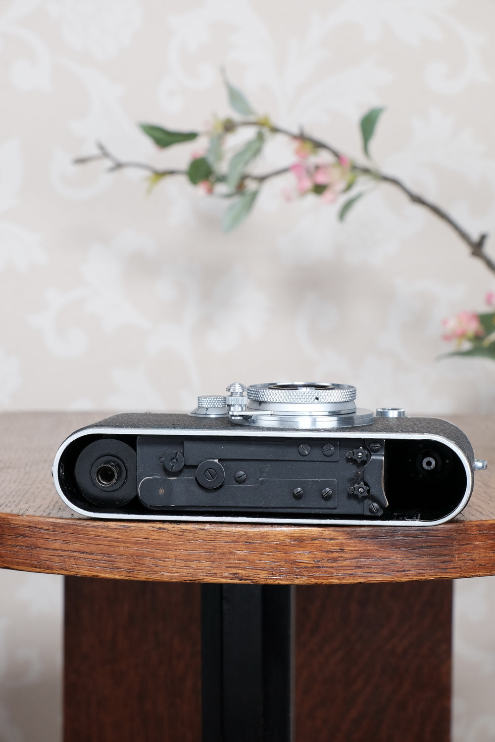 Superb! 1934 Leitz Leica III with Elmar lens & case. Freshly Serviced, CLA'd