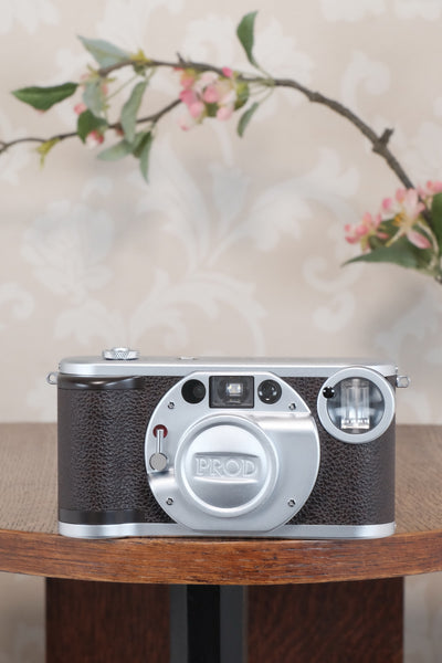 MINT! Minolta 35mm Prod 20’s Cult Camera With Original Box, strap, cap & instructions