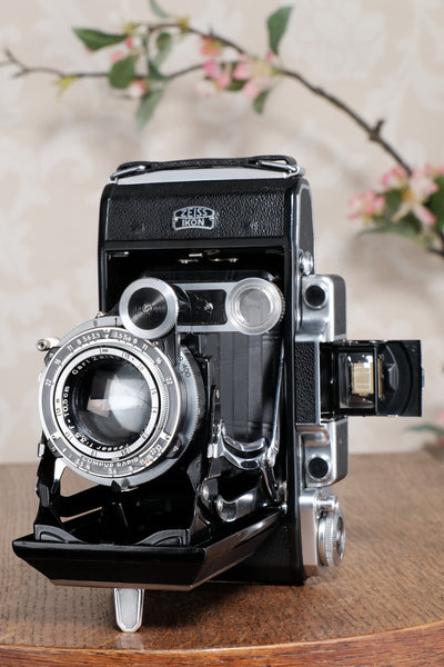 SUPERB! 1938 Zeiss Ikon Super Ikonta C 6x9, Top of the line version, CLA’d, Freshly Serviced!
