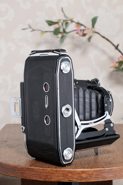 SUPERB! 1938 Zeiss Ikon Super Ikonta C 6x9, Top of the line version, CLA’d, Freshly Serviced!