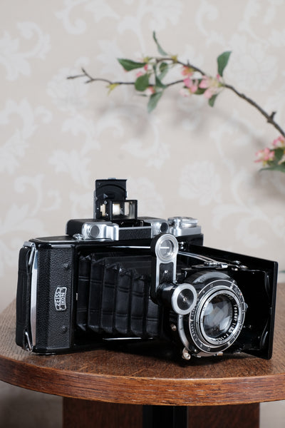 SUPERB! 1938 Zeiss Ikon Super Ikonta C 6x9, Top of the line version, CLA’d, Freshly Serviced!