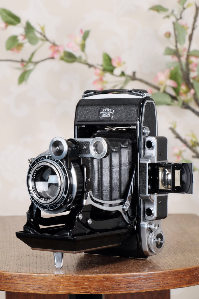 Near Mint! 1939 Zeiss Ikon Super Ikonta 6x9, 3.5/105mm Tessar lens, Compur  Rapid shutter, CLA'd, FRESHLY SERVICED!