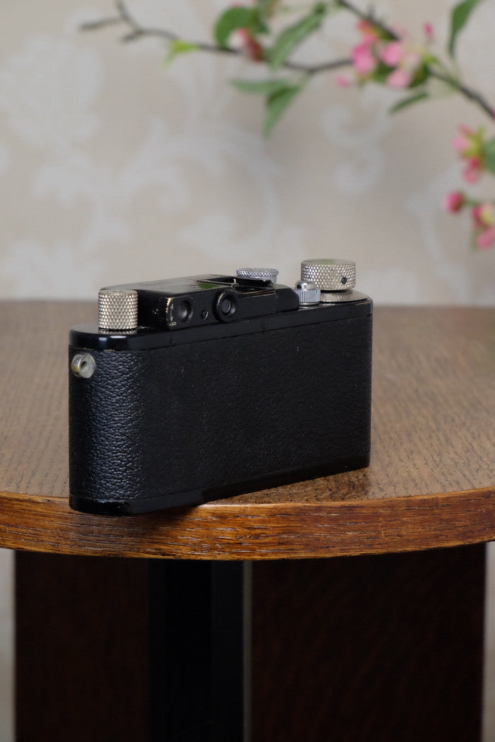 SUPERB! 1935 BLACK LEITZ LEICA III, Freshly Serviced! - Leitz- Petrakla Classic Cameras