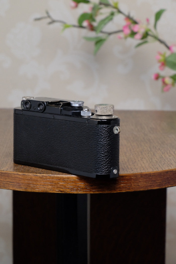 SUPERB! 1935 BLACK LEITZ LEICA III, Freshly Serviced! - Leitz- Petrakla Classic Cameras