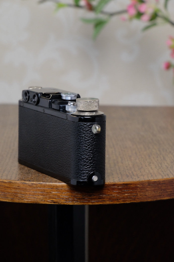 SUPERB! 1935 BLACK LEITZ LEICA III, Freshly Serviced! - Leitz- Petrakla Classic Cameras