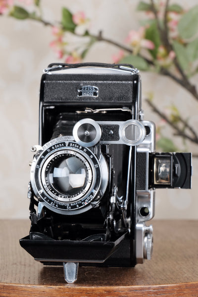 Near Mint! 1939 Zeiss Ikon Super Ikonta 6x9, 3.5/105mm Tessar lens, Compur Rapid shutter, CLA'd, FRESHLY SERVICED! - Zeiss-Ikon- Petrakla Classic Cameras