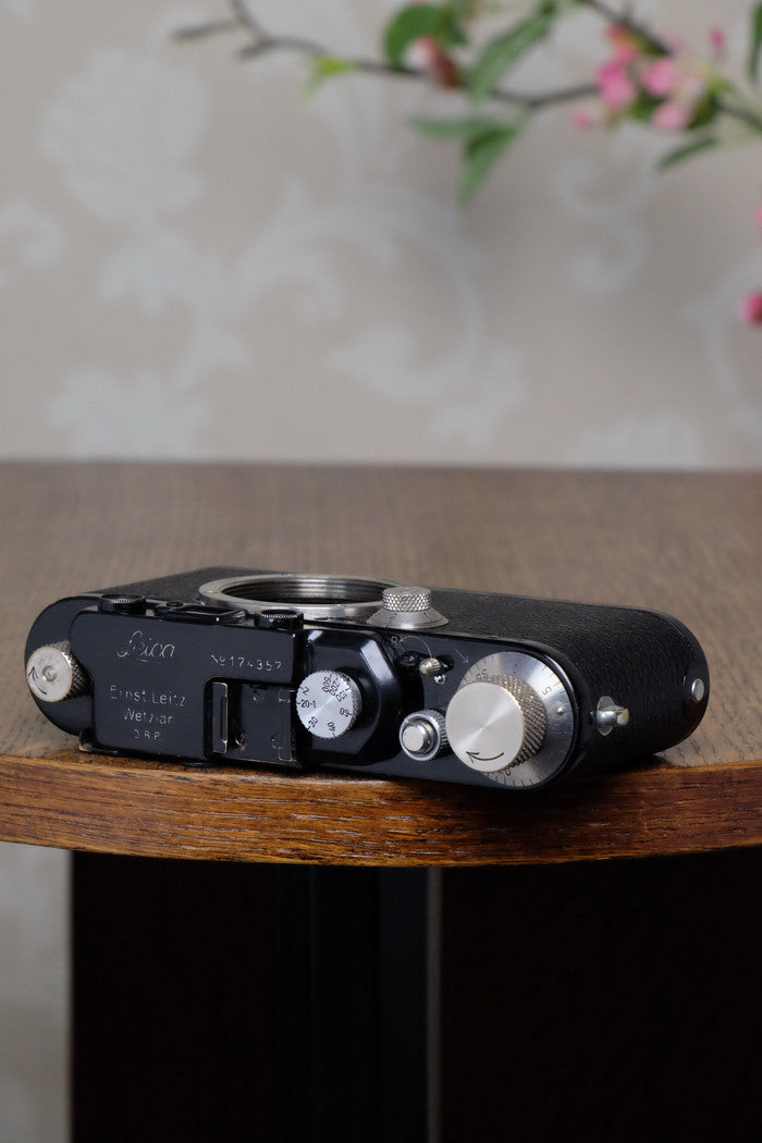 SUPERB! 1935 BLACK LEITZ LEICA III, Freshly Serviced! - Leitz- Petrakla Classic Cameras