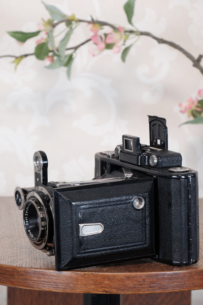 SUPERB! 1934 Zeiss Ikon Super Ikonta C, 6x9, Tessar lens and reduction mask, CLA'd, Freshly Serviced!