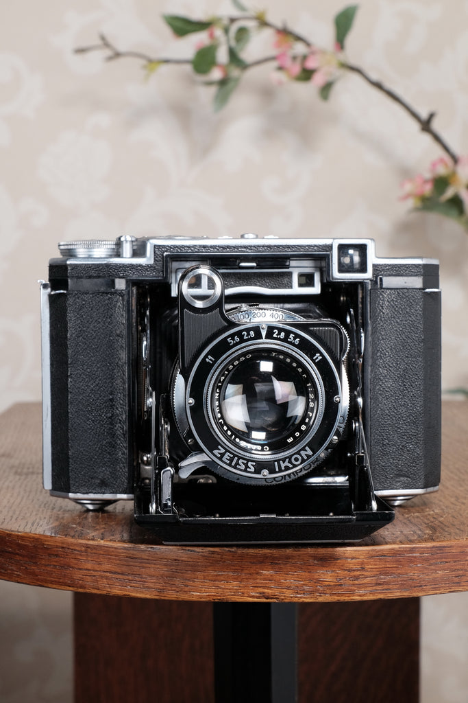 1935 Zeiss Ikon Super Ikonta, Rare first version, 6x6, Tessar lens. CLA'd, Freshly Serviced!