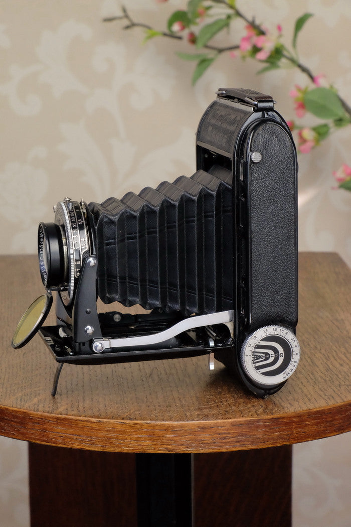 Excellent! 1938 Voigtlander 6x9 Bessa Rangefinder with Skopar lens, Freshly serviced! - Voigtlander- Petrakla Classic Cameras