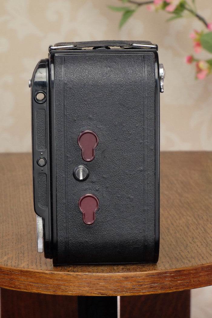 Excellent! 1938 Voigtlander 6x9 Bessa Rangefinder with Skopar lens, Freshly serviced! - Voigtlander- Petrakla Classic Cameras