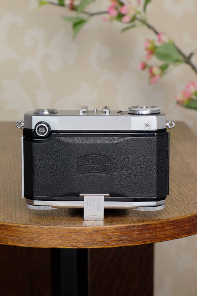 Superb! 1952 Zeiss Ikon Contessa 533/24, FRESHLY SERVICED! - Zeiss-Ikon- Petrakla Classic Cameras