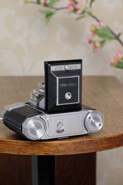 Superb! 1952 Zeiss Ikon Contessa 533/24, FRESHLY SERVICED! - Zeiss-Ikon- Petrakla Classic Cameras