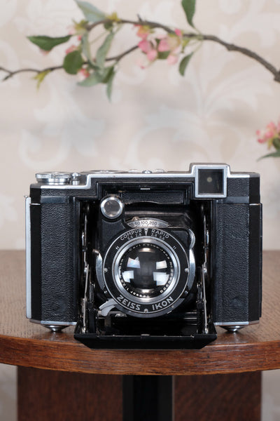 Superb, 1938 Zeiss Ikon Super Ikonta 6x6, Tessar lens. CLA'd, Freshly Serviced!