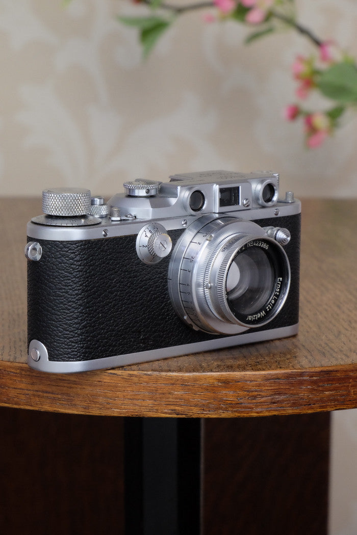 Superb! 1939 Leitz Leica IIIb, with 2.0/50mm Leitz Summar lens, Freshly Serviced! - Leitz- Petrakla Classic Cameras