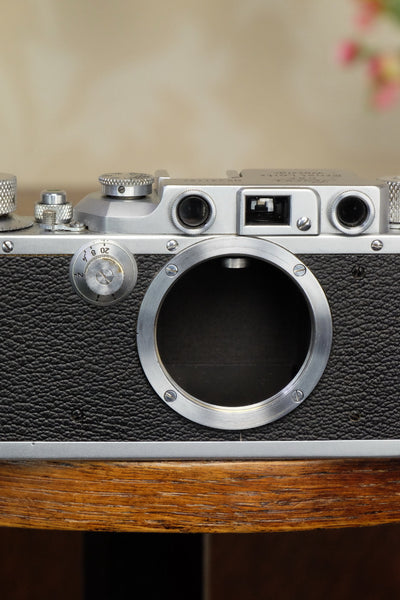 Superb! 1939 Leitz Leica IIIb, with 2.0/50mm Leitz Summar lens, Freshly Serviced! - Leitz- Petrakla Classic Cameras