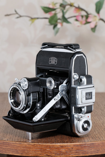 Near Mint! 1953 Zeiss Ikon Super Ikonta, Synchro-Compur & Coated Tessar . CLA’d, Freshly Serviced!