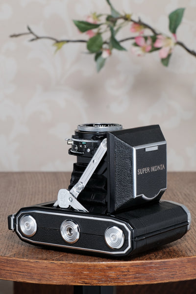 Near Mint! 1953 Zeiss Ikon Super Ikonta, Synchro-Compur & Coated Tessar . CLA’d, Freshly Serviced!