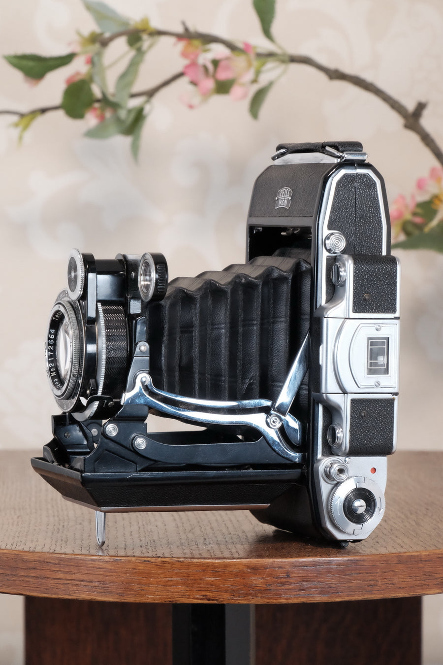 SUPERB! 1938 Zeiss Ikon Super Ikonta C 6x9, Tessar lens, CLA'd, Freshly Serviced!