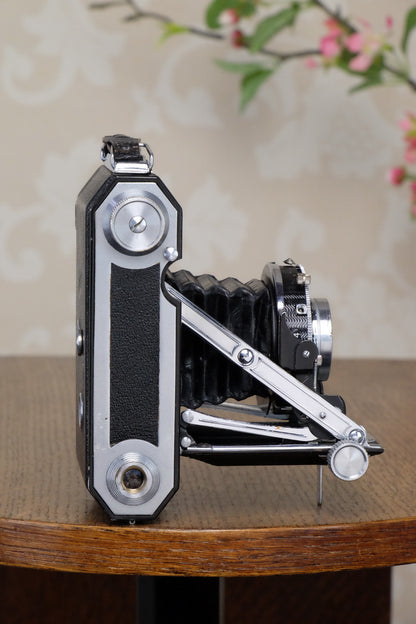 1938 WELTA WELTUR, CLA’d 6x6 Medium format, Coupled Rangefinder Camera, FRESHLY SERVICED! - Welta- Petrakla Classic Cameras