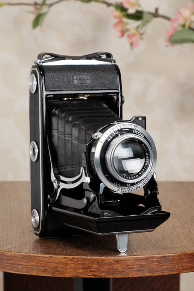 Superb! 1938 Zeiss-Ikon Ikonta 6x9, with Tessar lens, CLA'd, Freshly Serviced! - Zeiss-Ikon- Petrakla Classic Cameras