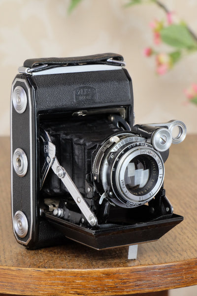 Superb! 1948 Zeiss Ikon Super Ikonta, CLA’d, FRESHLY SERVICED! - Zeiss-Ikon- Petrakla Classic Cameras