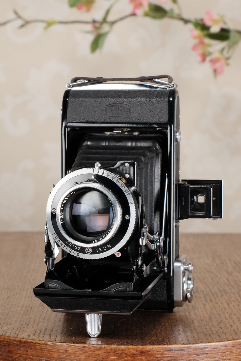 Superb! circa 1950 Zeiss Ikon Ikonta, 6x9, CLA'd, Freshly Serviced! - Zeiss-Ikon- Petrakla Classic Cameras