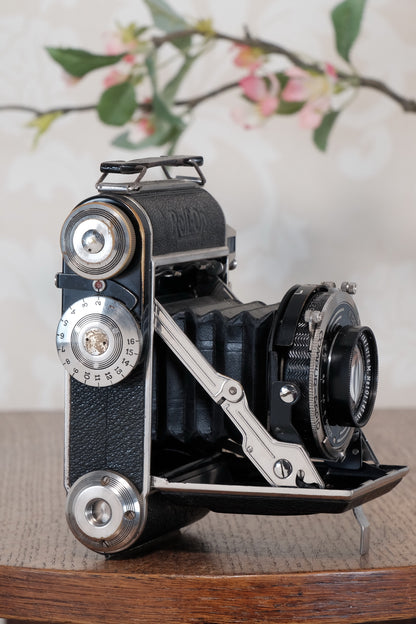 Superb! 1939 PLAUBEL ROLL-OP, 6x4.5 Coupled Rangefinder Camera, CLA'd  Freshly Serviced!