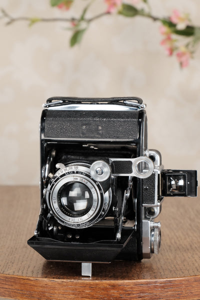 Excellent 1948 Zeiss Ikon Super Ikonta A, 6x4.5, CLA’d, Freshly Serviced! - Zeiss-Ikon- Petrakla Classic Cameras