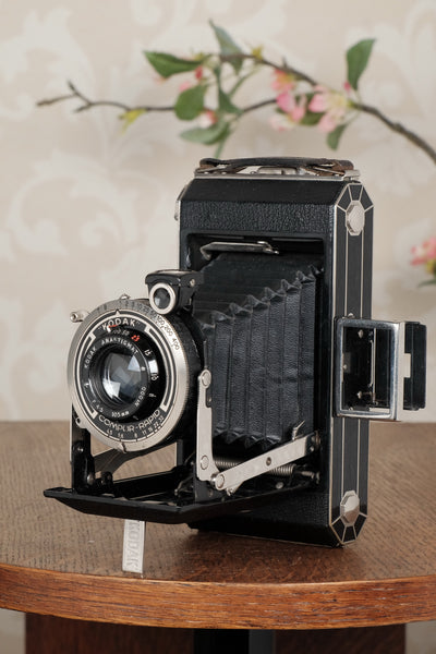 Superb! 1933 Art Deco Kodak 6x9 camera, Freshly Serviced, CLA’d