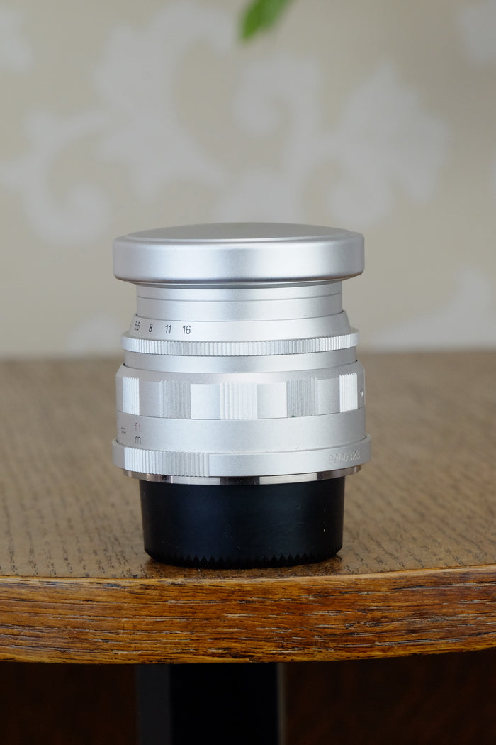 Voigtlander 1.7/35mm Ultron for Leica. - Voigtlander- Petrakla Classic Cameras
