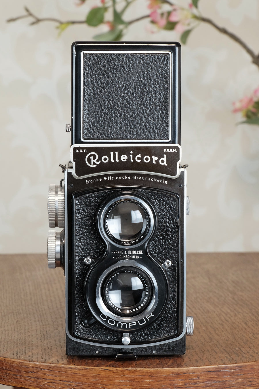 Superb 1937 Rolleicord with Original case, CLA'd, Freshly Serviced!