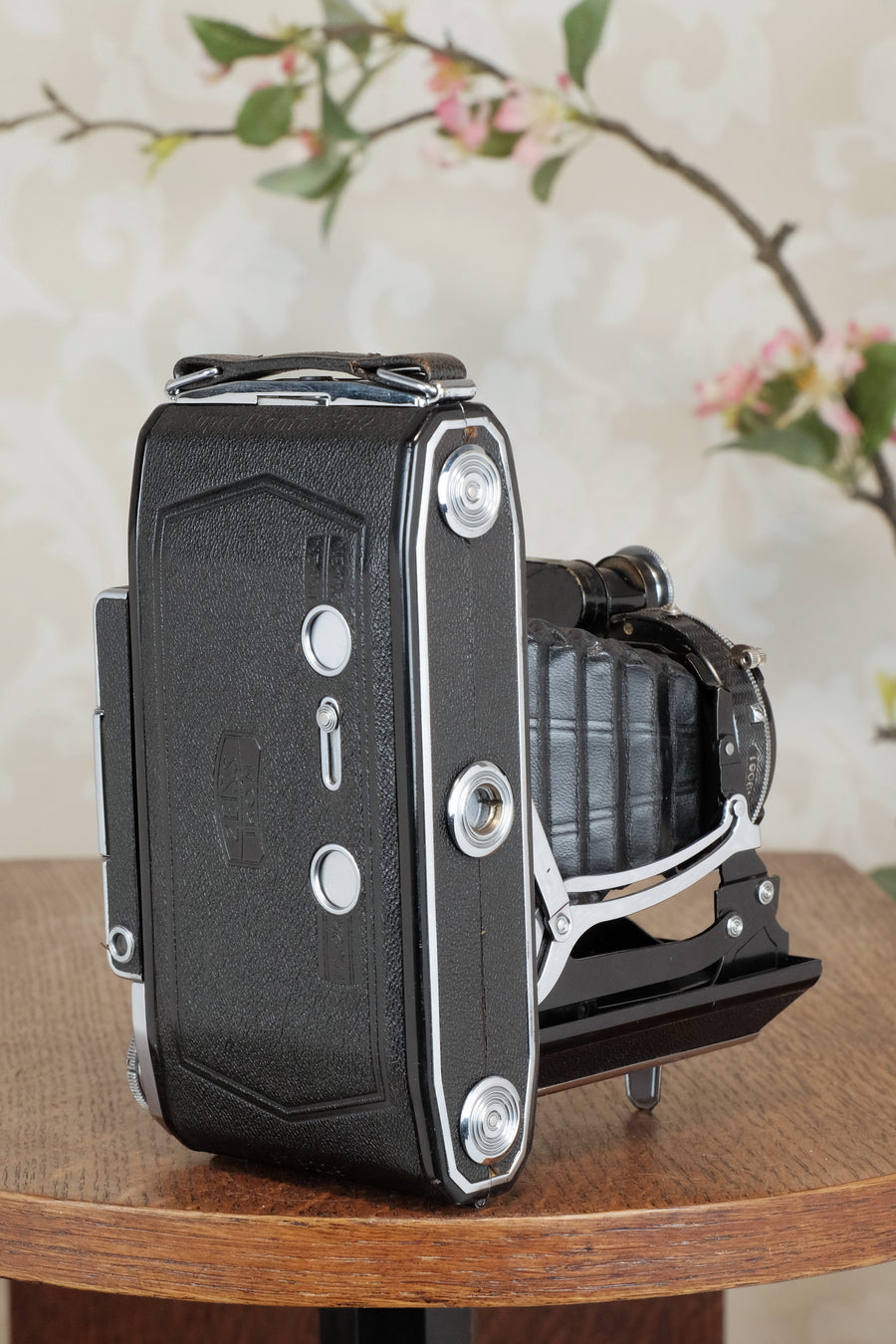 Excellent! 1936 Zeiss Ikon Super Ikonta 6x9, Tessar lens, CLA'd, Freshly Serviced!