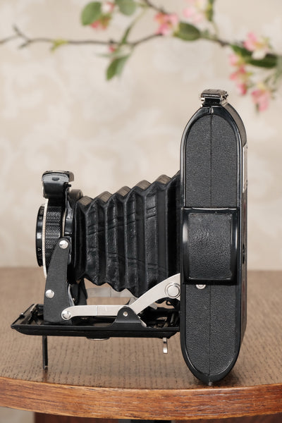 Circa 1939 Voigtlander 6x9 Bessa, Skopar lens & Compur shutter, CLA’d, Freshly Serviced! - Voigtlander- Petrakla Classic Cameras