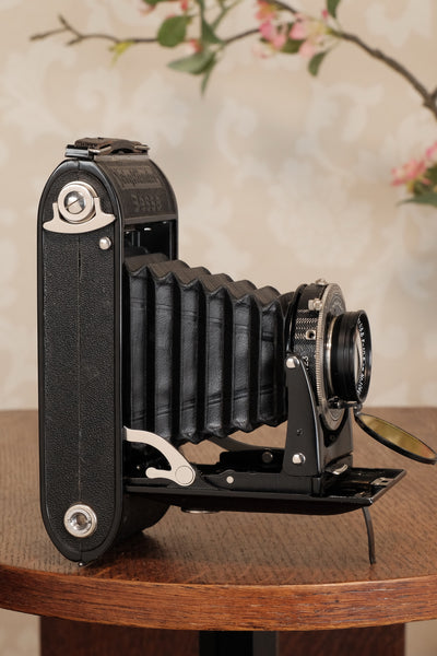 1936 Voigtlander Bessa Rangefinder with HELIAR LENS! 6x9, Freshly Serviced, CLA'd.