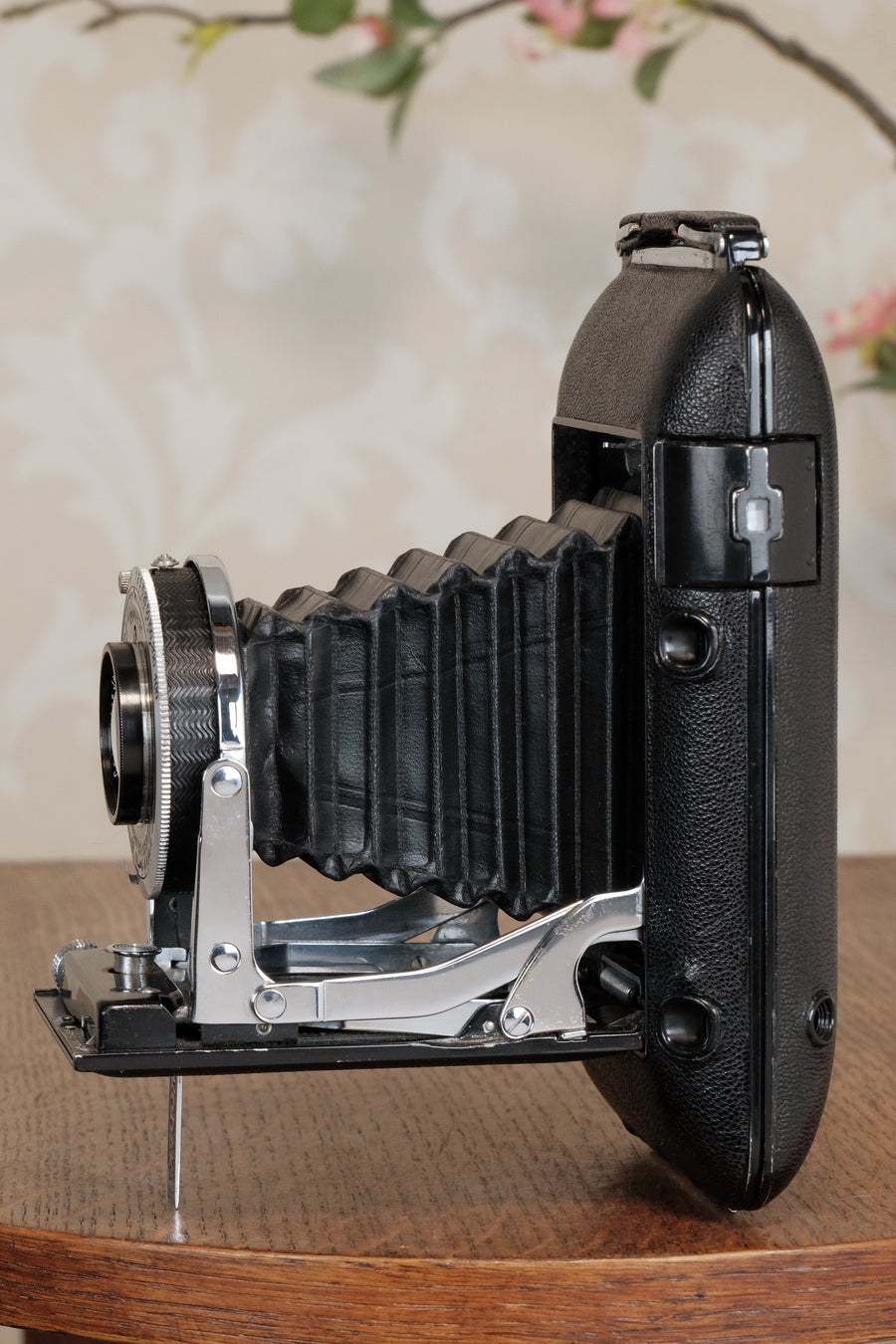 1936 Camera SUPERB! 1936 Kodak REGENT 6x9 Coupled Rangefinder Camera with case, CL ...