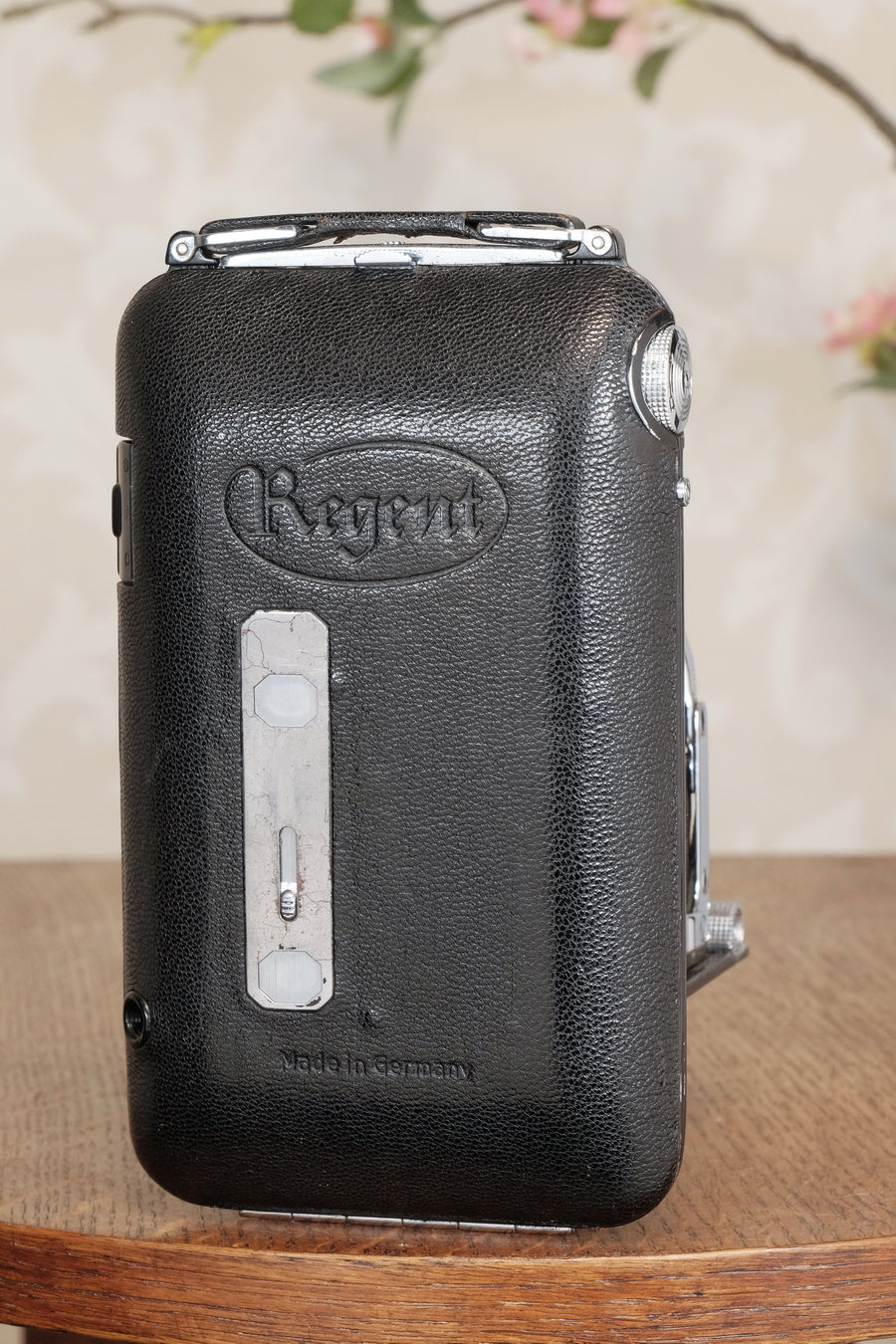 SUPERB! 1936 Kodak REGENT 6x9 Coupled Rangefinder Camera with case, CLA'd, Freshly serviced!