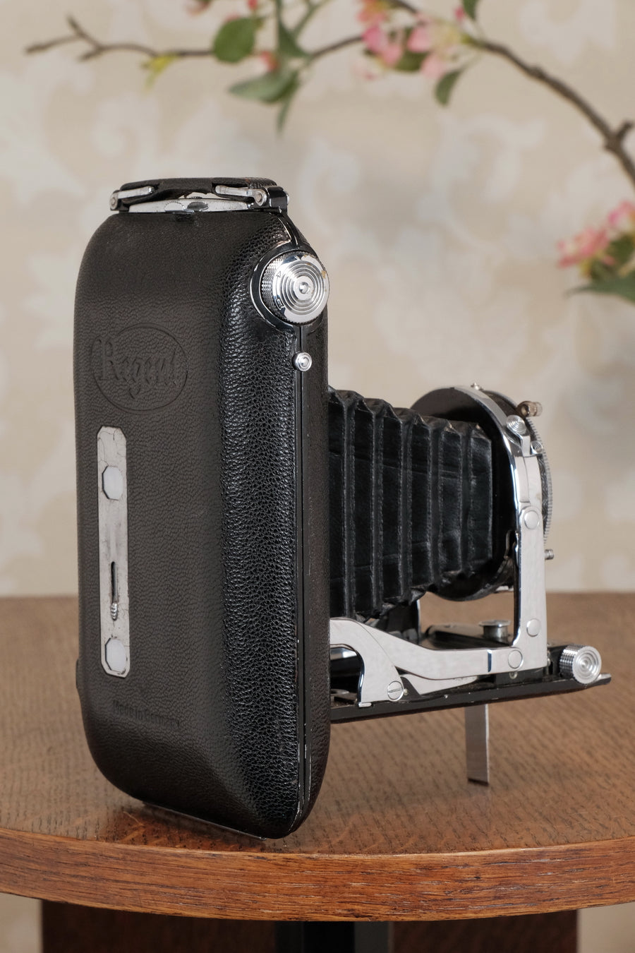 SUPERB! 1936 Kodak REGENT 6x9 Coupled Rangefinder Camera with case, CLA'd, Freshly serviced!