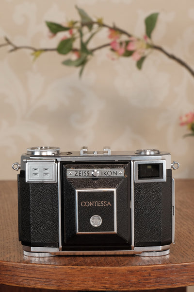 Near Mint! 1952 Zeiss Ikon Contessa 533/24 with case, CLA'd, Freshly serviced!