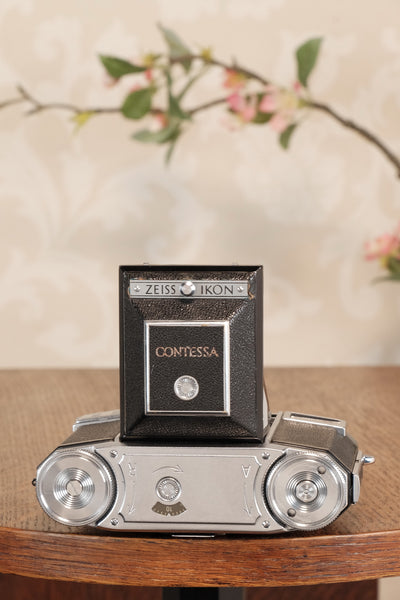 Near Mint! 1952 Zeiss Ikon Contessa 533/24 with case, CLA'd, Freshly serviced!